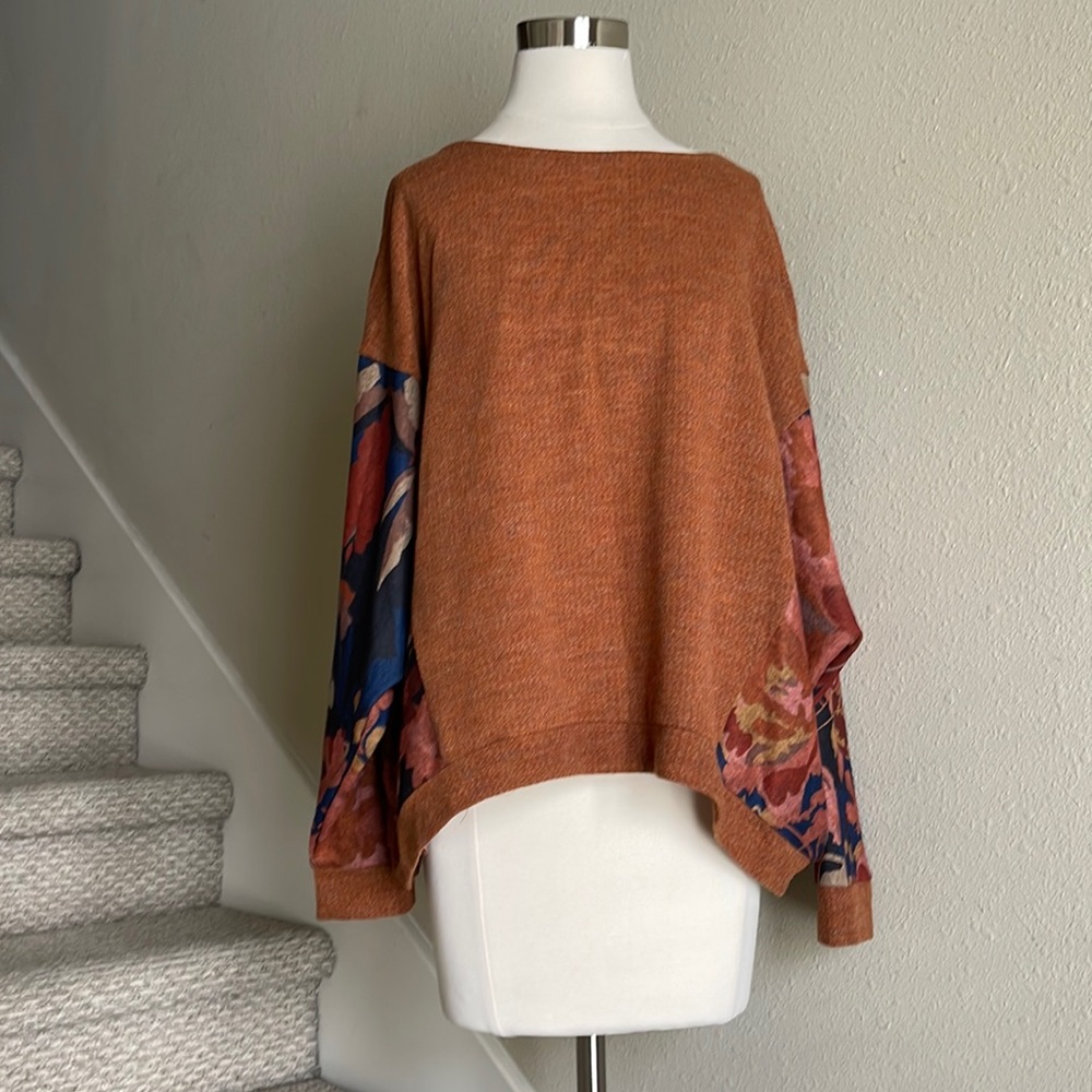 Farmers Market Sz XL flora sleeve brown light weight sweater